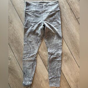 Athleta Gray Patterned Leggings